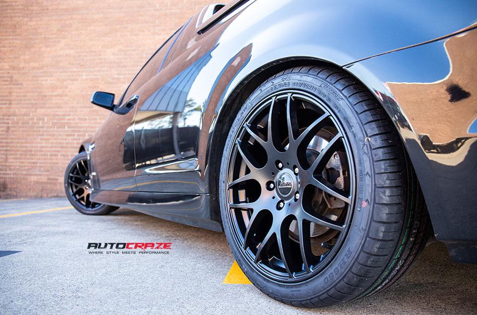 HOLDEN-COMMODORE-M-SPEC-MATTE-BLACK